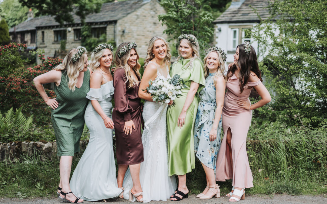 Do I need group photographs at my wedding?